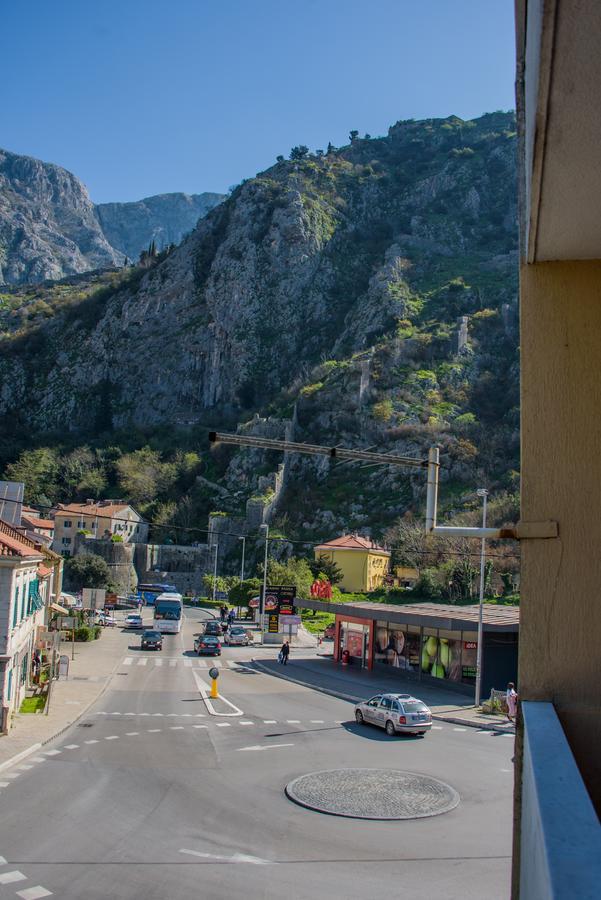 Apartman Dijana Kotor Extérieur photo